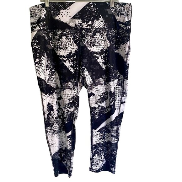 Brisas Abstract Print Activewear Capris Pants Women's 1X NEW - Picture 4 of 5